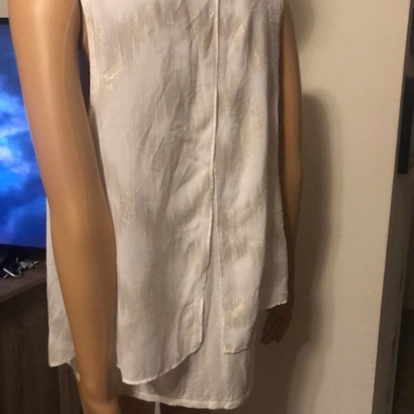 Top - Picture 2 of 4